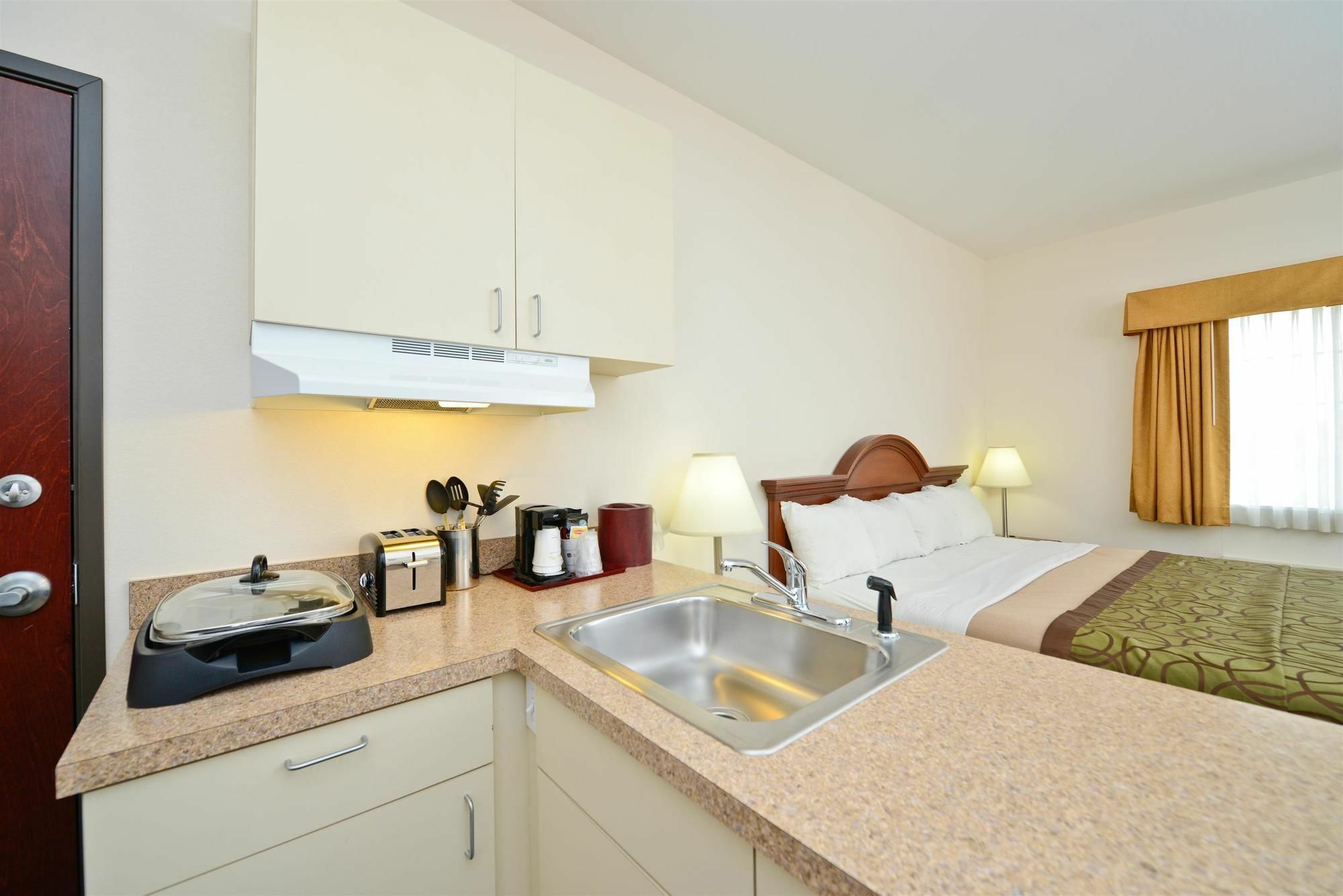 Best Western Plus Wakeeney Inn & Suites Zewnętrze zdjęcie