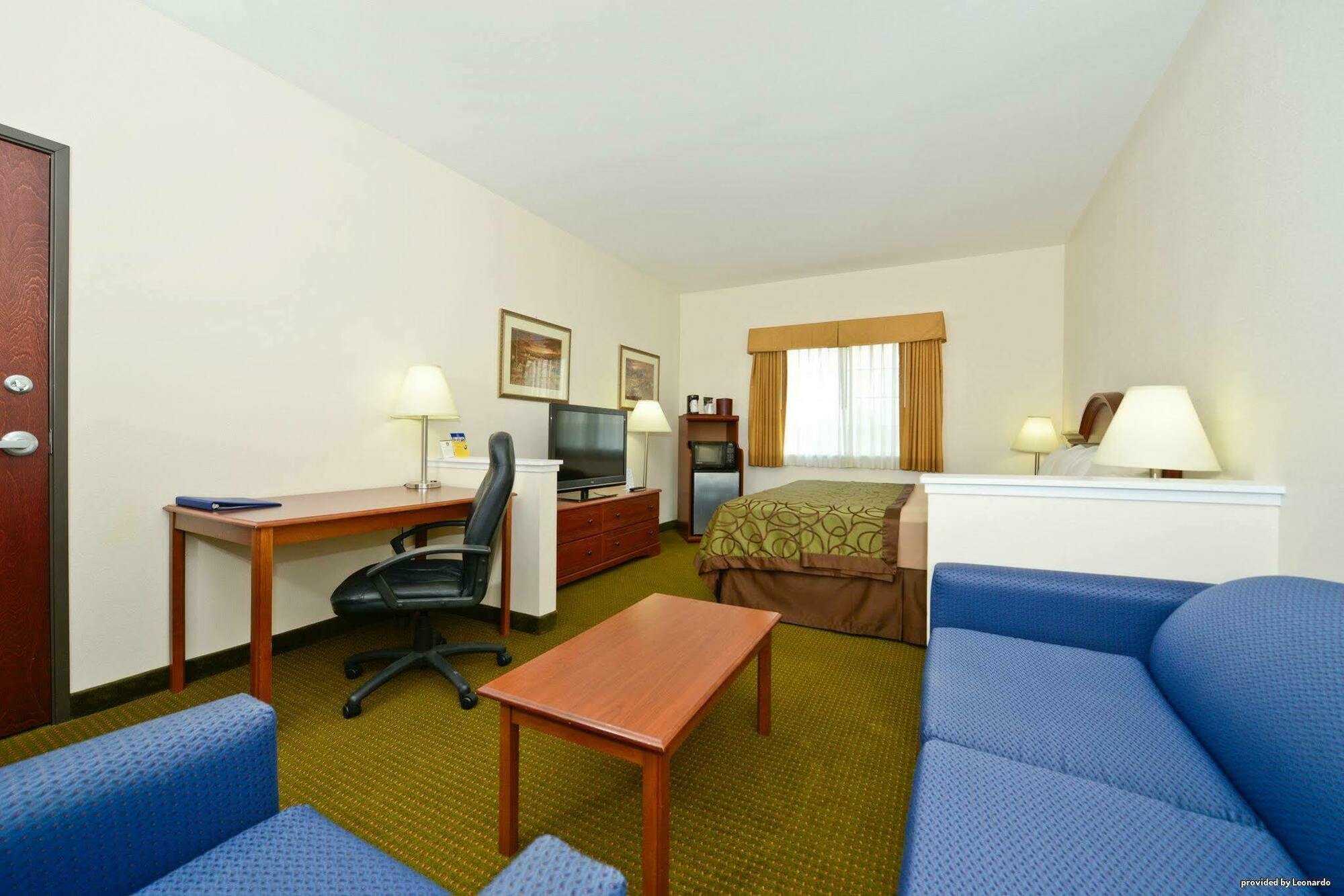 Best Western Plus Wakeeney Inn & Suites Zewnętrze zdjęcie