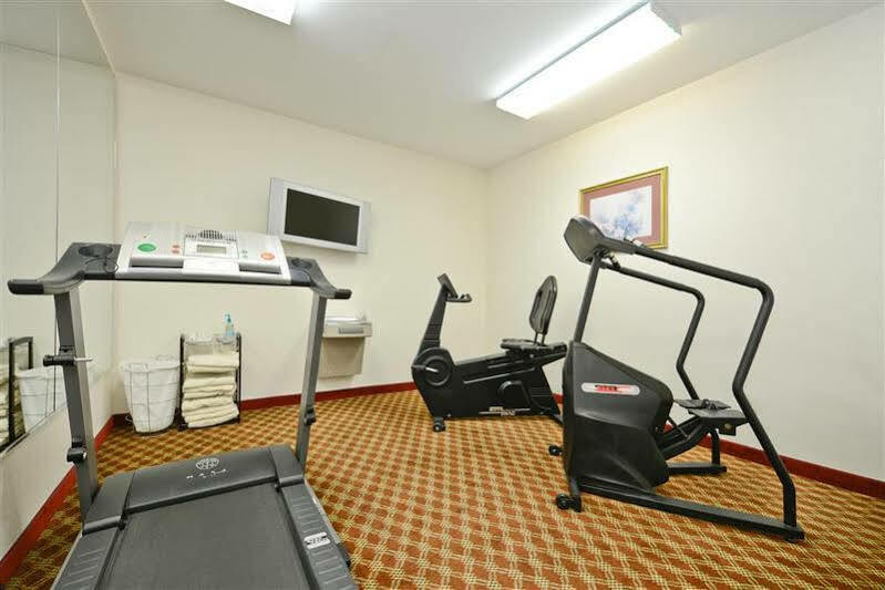 Best Western Plus Wakeeney Inn & Suites Zewnętrze zdjęcie